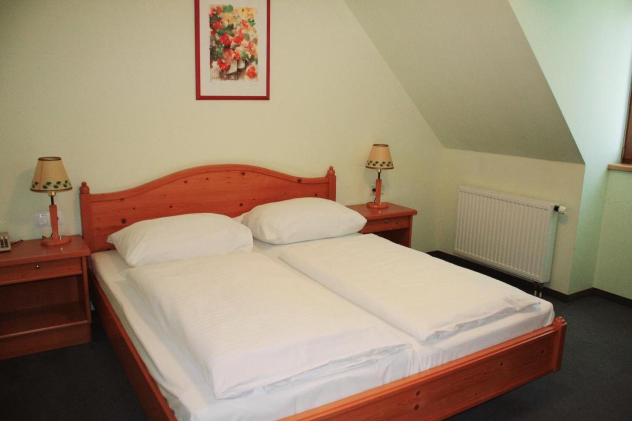 Hotel Garni Am Seggauberg Leibnitz Extérieur photo