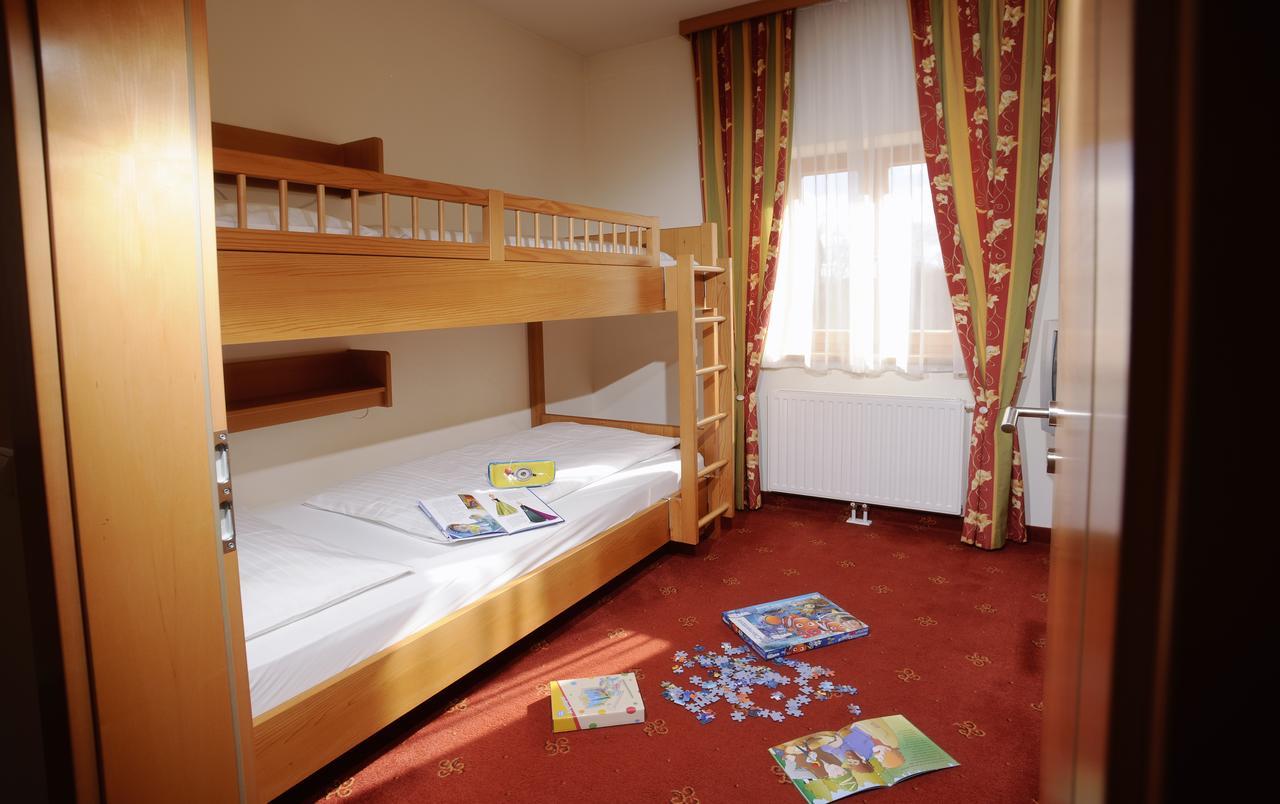 Hotel Garni Am Seggauberg Leibnitz Extérieur photo